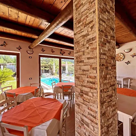 Ξενοδοχείο με διαμερίσματα Vacanze Le Buganville