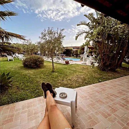 Vacanze Le Buganville Apart-hotel 3*