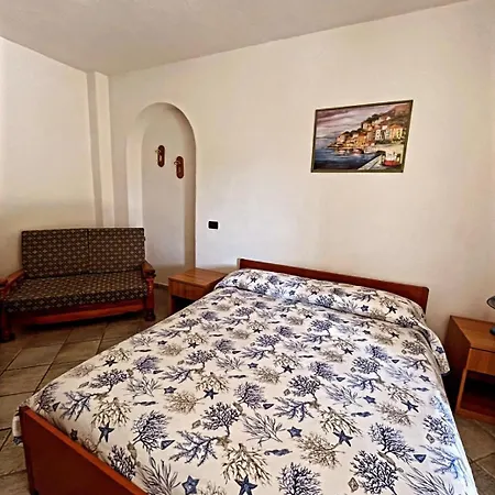 Apart-hotel Vacanze Le Buganville 3*