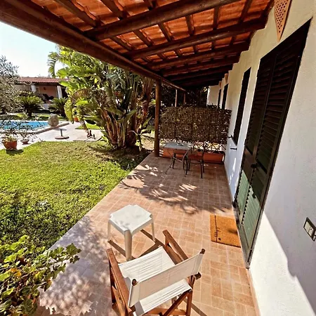 Apart-hotel Vacanze Le Buganville